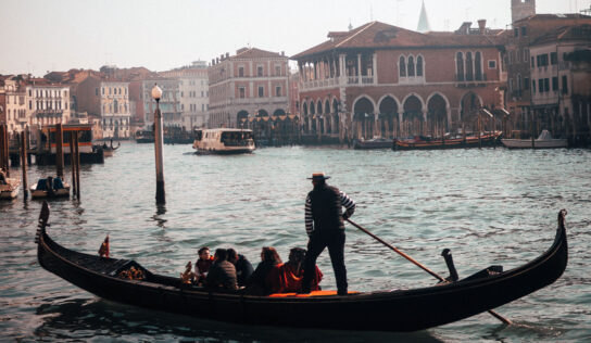 Explore the beauty of Venice and Saint Mark’s Square