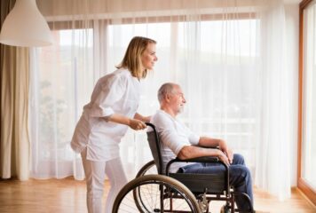 Benefits of Professional Senior Care Services for Aging Loved Ones